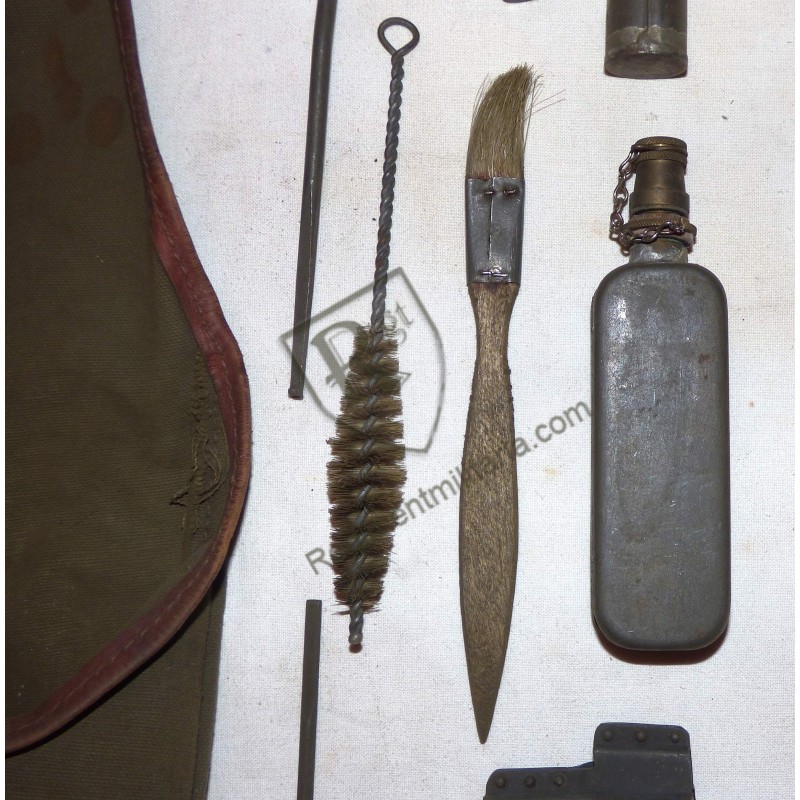 French FM 24-29 Tool kit