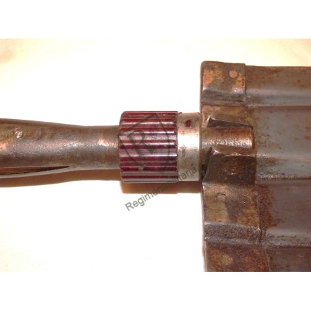 Heer folding shovel 1940 dated