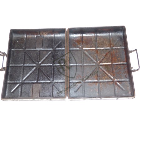 German M24 stick grenade carrier box