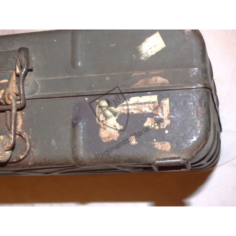 German M24 stick grenade carrier box