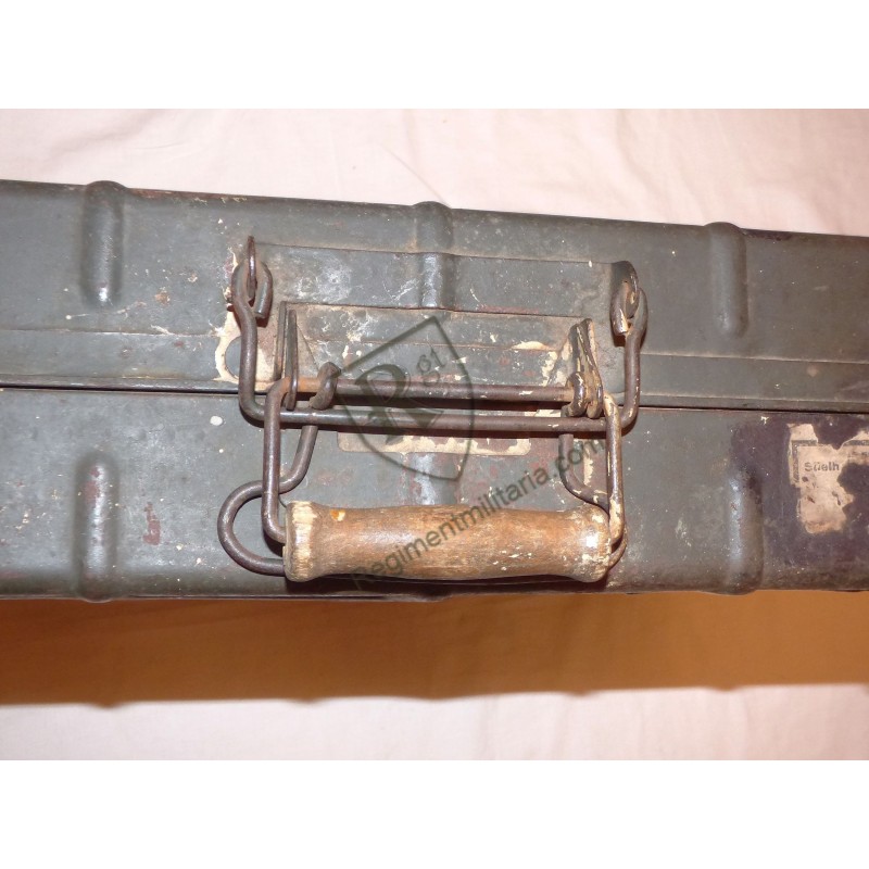 German M24 stick grenade carrier box