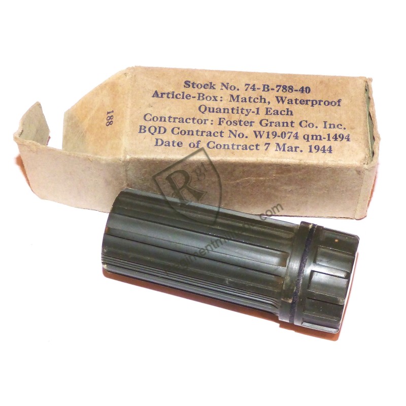 Boxed Waterproof 1944 match holder tube - US ARMY- USAAF