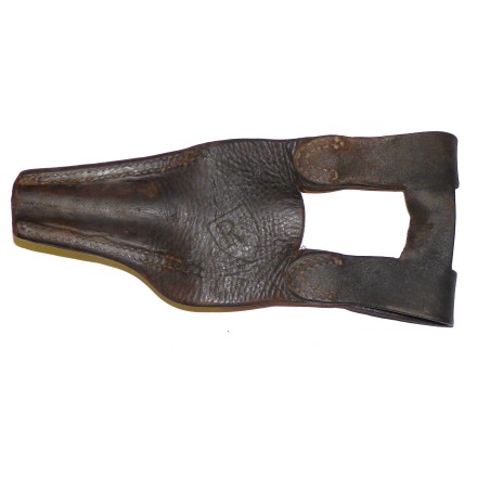 Pattern 1888 Lebel bayonet frog