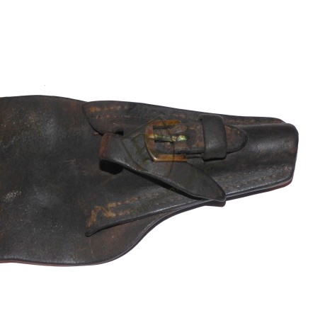 Pattern 1888 Lebel bayonet frog