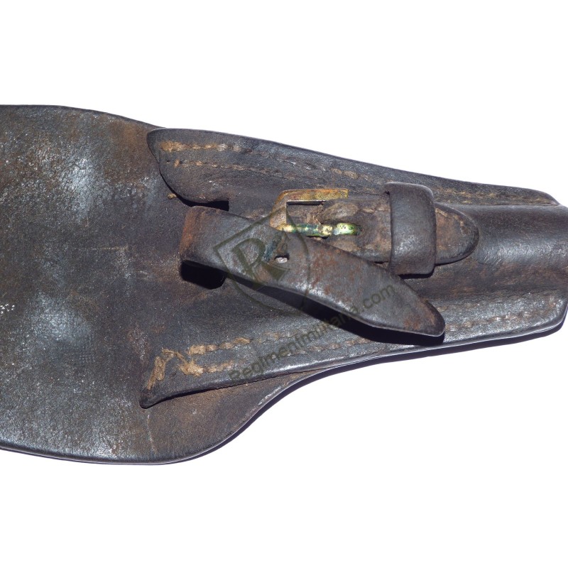 Pattern 1888 Lebel bayonet frog