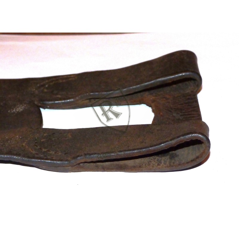 Pattern 1888 Lebel bayonet frog