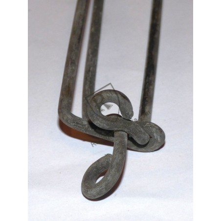 Clip for US Army gas mask kit