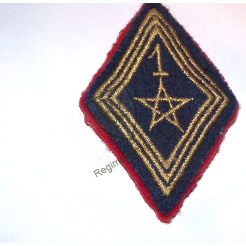 Diamond arm patch 45 of the 1st RSM