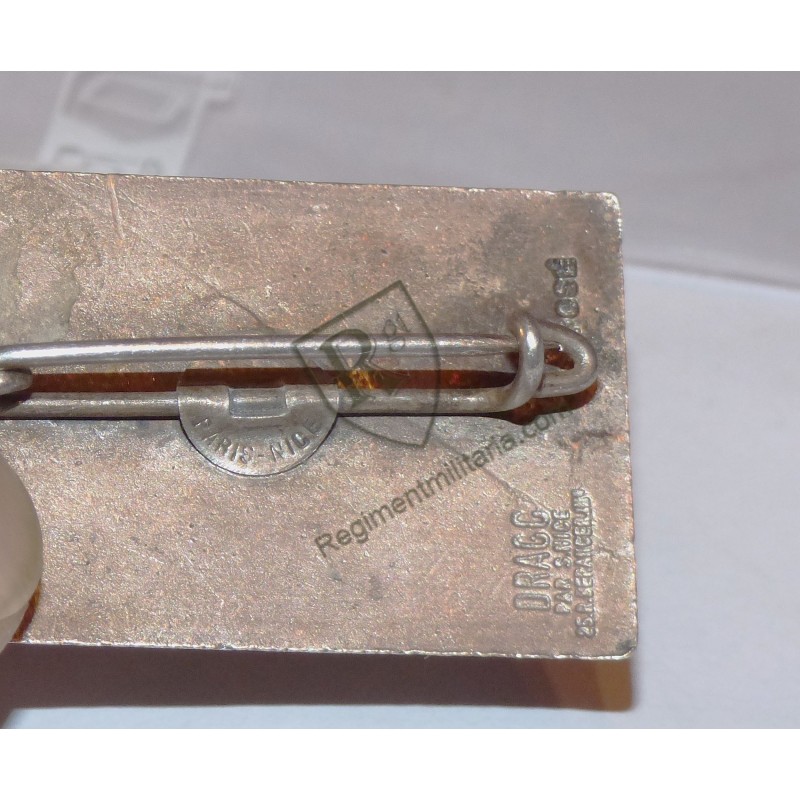 Insigne du 1er RSM burnous noir