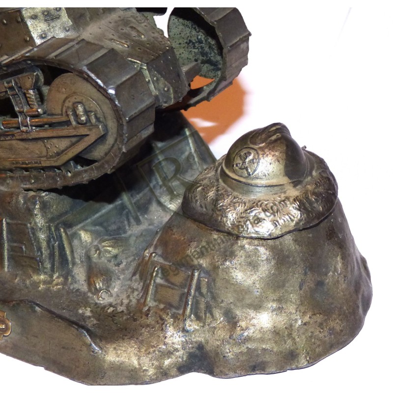 Large size Renault FT17 WW1 tank