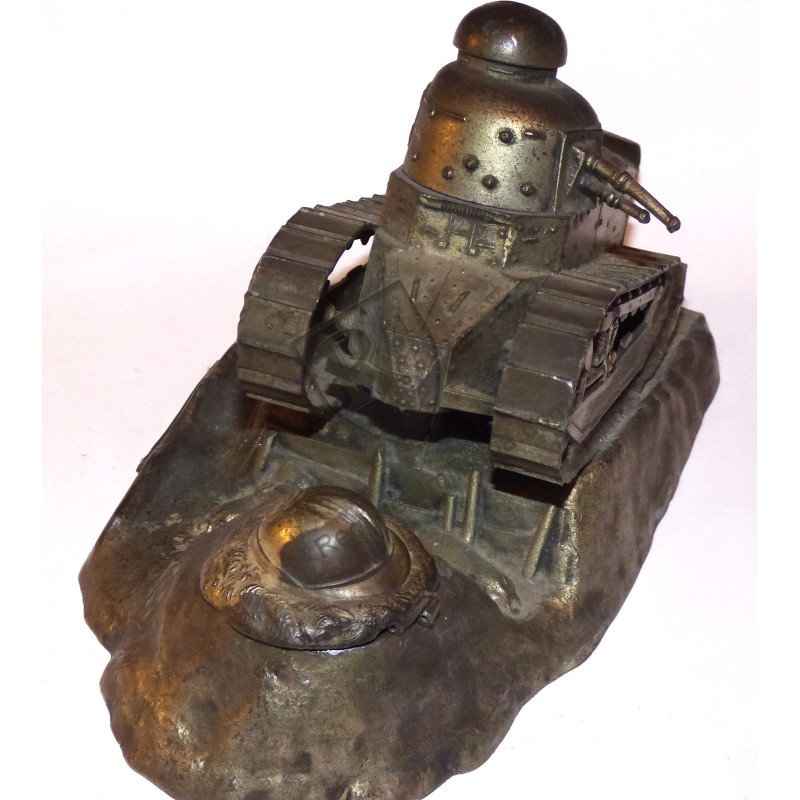 Char Renault FT17 grand modèle.