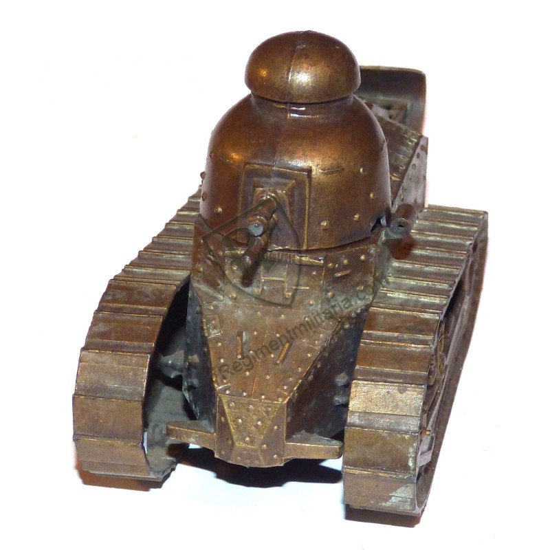 FT17 WW1 French tank in spelter