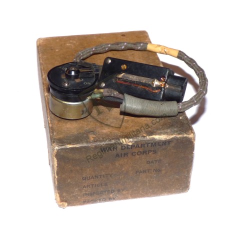 Boxed RAF Microphone oxygen mask