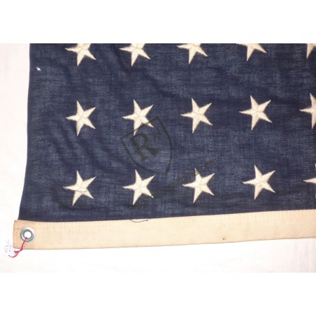 US 48 stars flag.