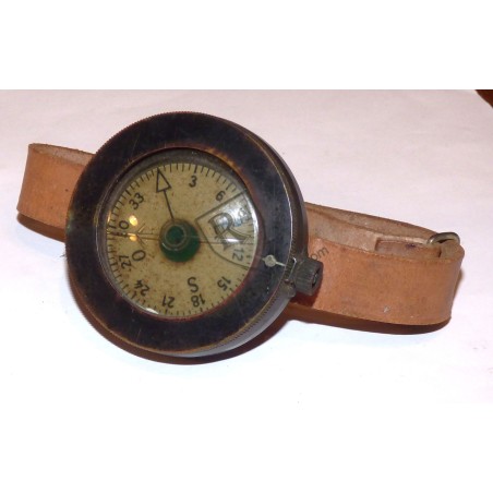 copy of Para Indochina -  LEMAIRE Wrist Compass