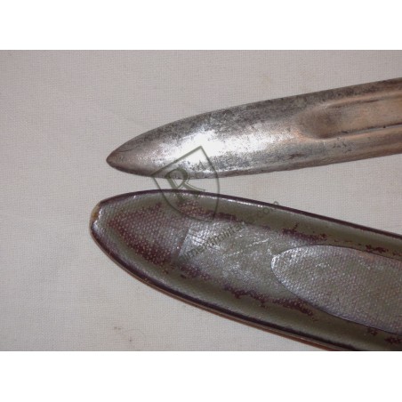 Baïonnette M1942 Fourreau Lazy S