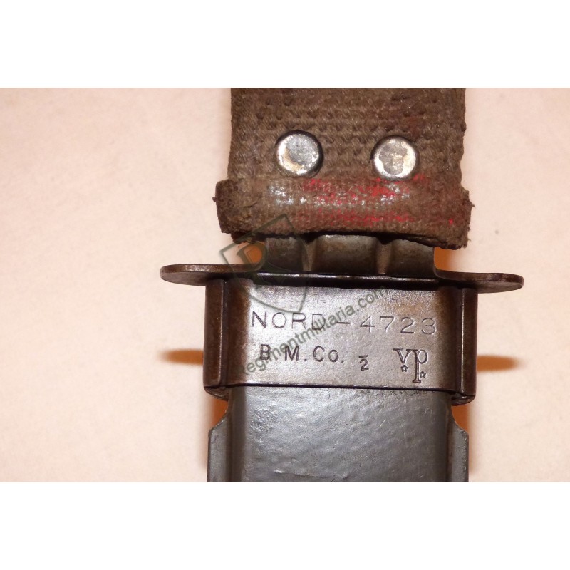 Poignard USN MKII par Camillus