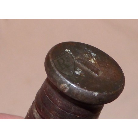 Camillus USN MKII fighting knife.