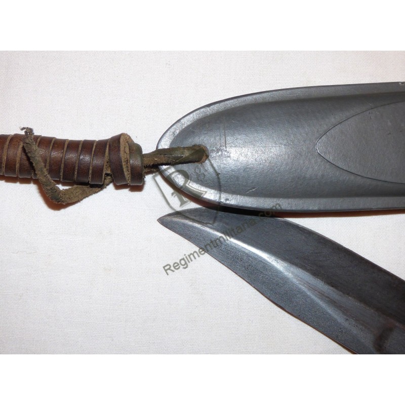 Camillus USN MKII fighting knife.