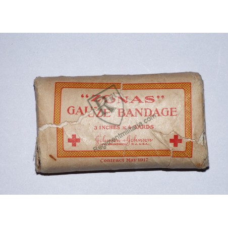 M-1910 first aid pouch + 1917 bandage US ARMY