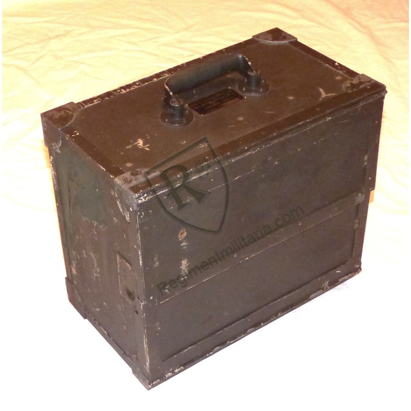 Military radio case, model ER12, FRANCE 40