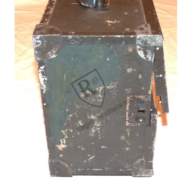 Military radio case, model ER12, FRANCE 40