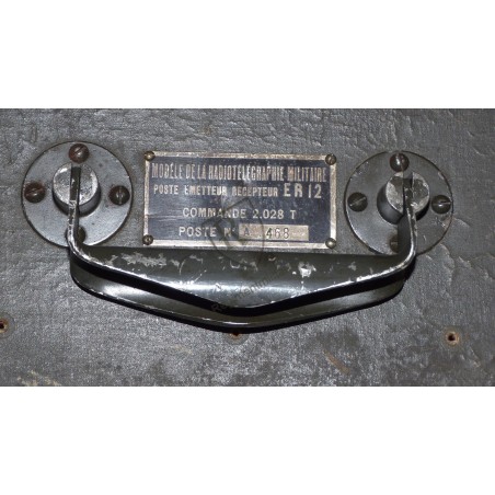 Caisse poste radio militaire ER12 FRANCE 40