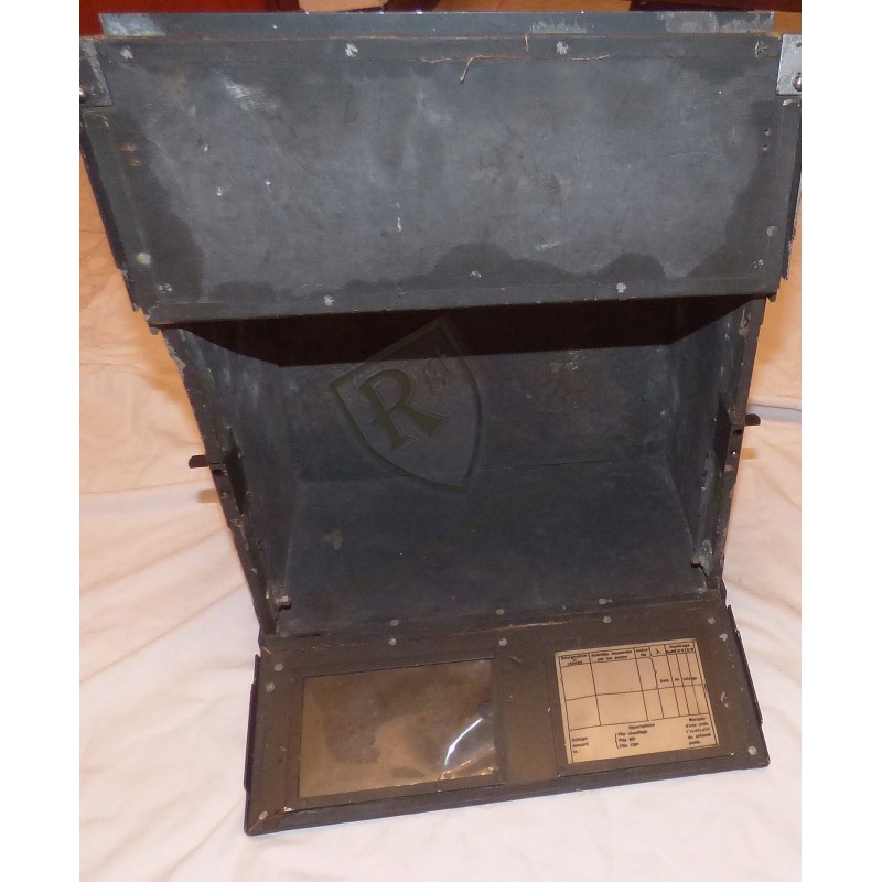 Military radio case, model ER12, FRANCE 40