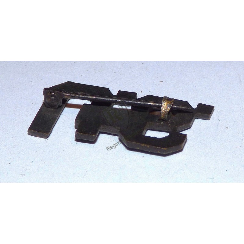 Officer's US ARMY WW1 collar badge