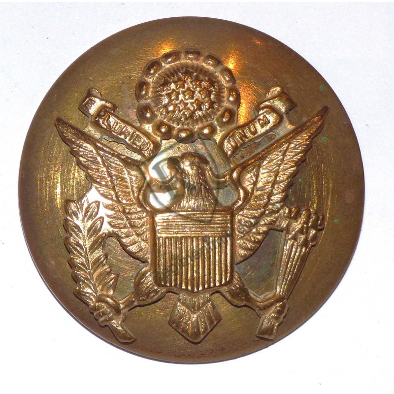 US ARMY WW2 cap badge