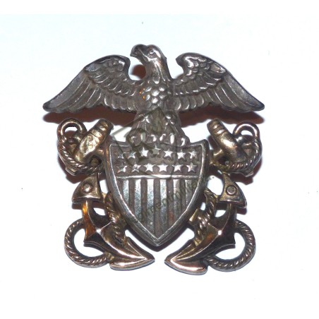 US Navy WW2 Sterling badge
