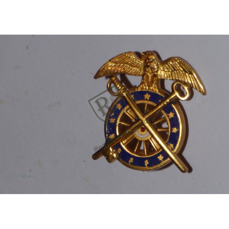 US ARMY  Quatermaster Corps collar badge