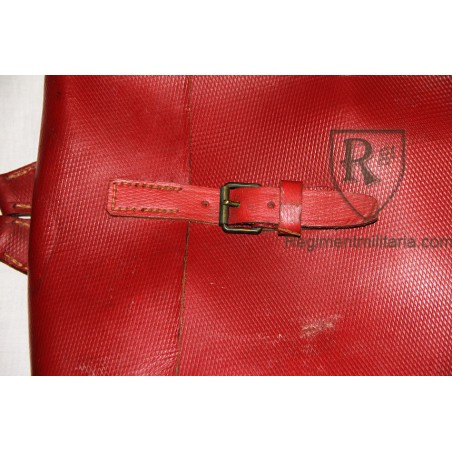 Spahis cavalry red leather bag.