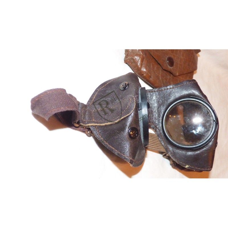 Issue Heer glasses with sheath