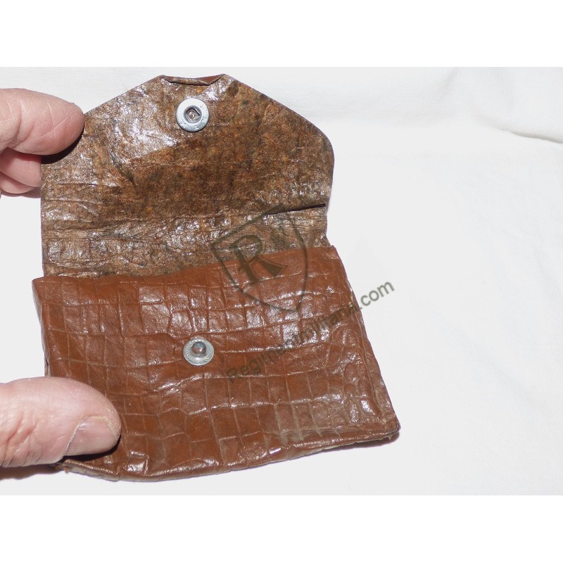 Issue Heer glasses with sheath