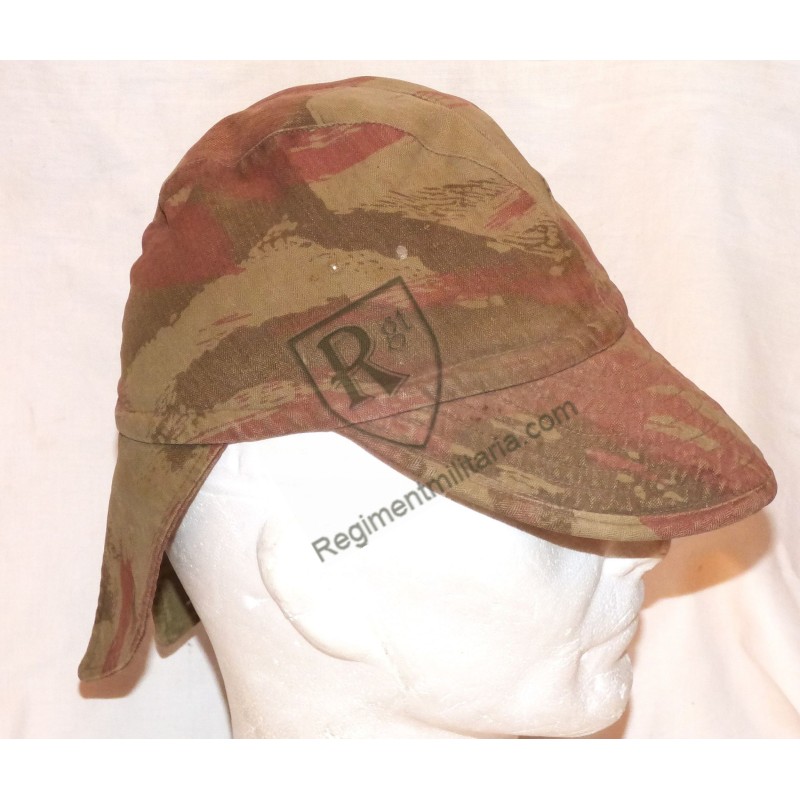 Casquette camouflée Bigeard époque Algérie.