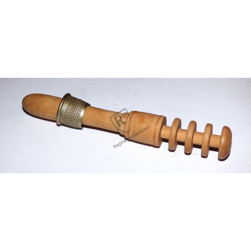 French  WW1 wooden military sewing kit