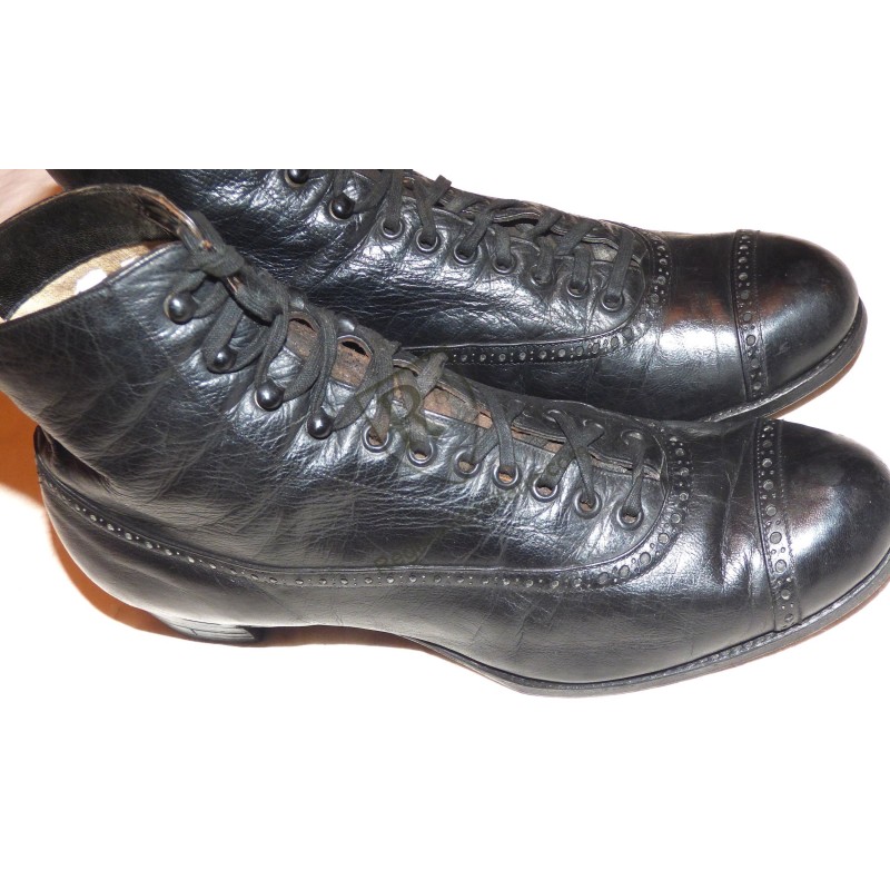 Edwardian era brand officer's leather shoes