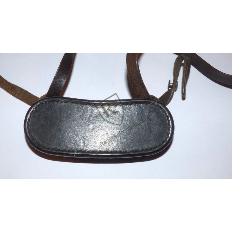 Couvre oculaires et sangle jumelles Heer