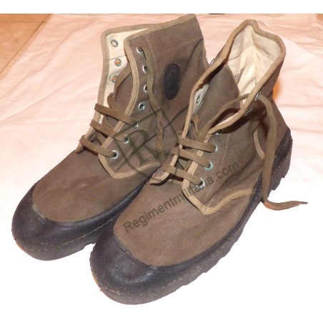 Paire de pataugas PALLADIUM 1956