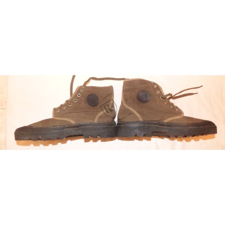 Named pair of PALLADIUM ARMY pataugas