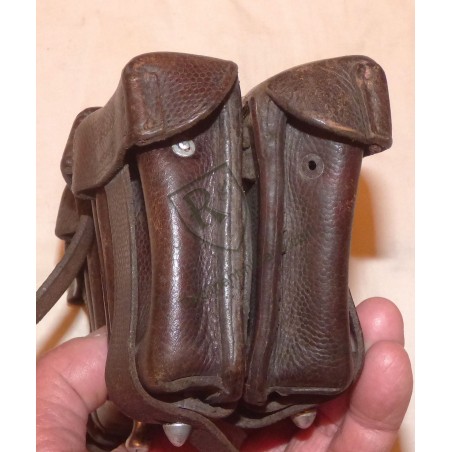 Pair of early Luftwaffe ammunition pouches
