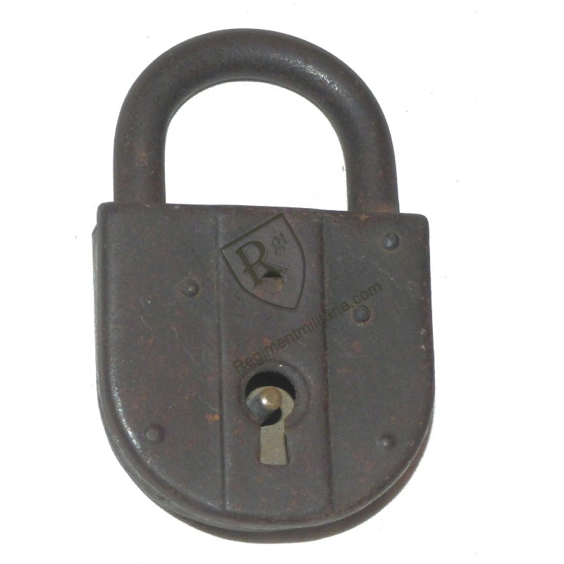Cadenas de cantine militaire