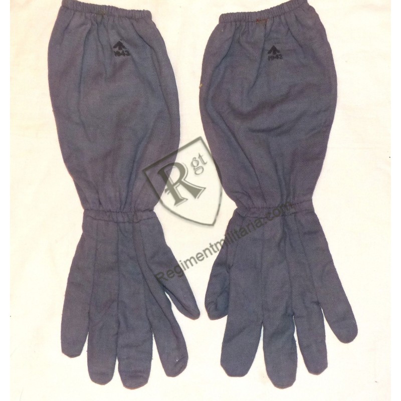 Royal Navy 1943 - gants artilleurs tourelle