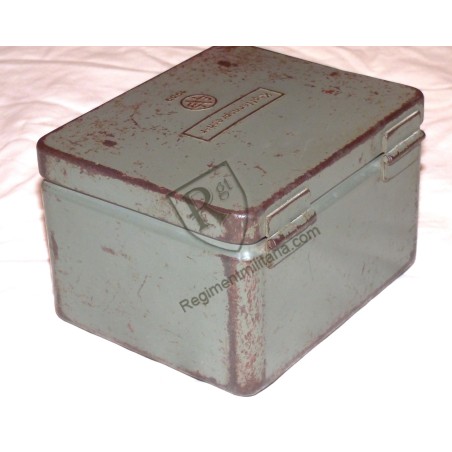 Storage box for Kriegsmarine KOPFFERNSPRECHER