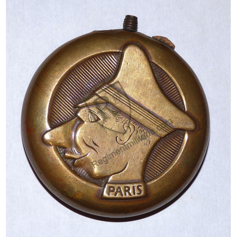 Briquet Poilu caricature KOMPRINZ