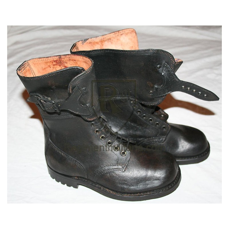 Rare first pattern 1952 anckle boots.