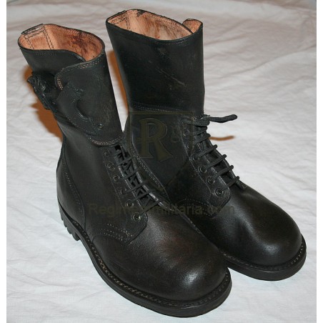 Rare first pattern 1952 anckle boots.