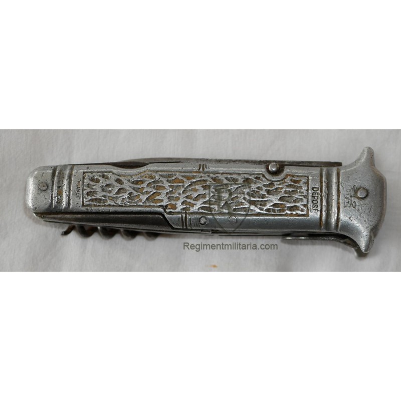 Indochina scarce 1st pattern para folding knife.