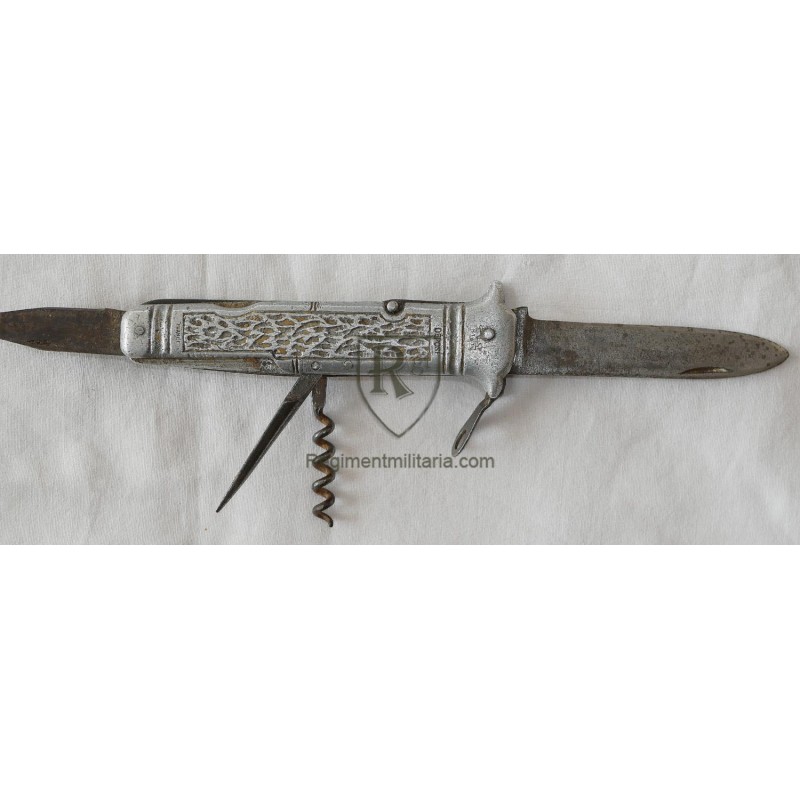 Indochina scarce 1st pattern para folding knife.